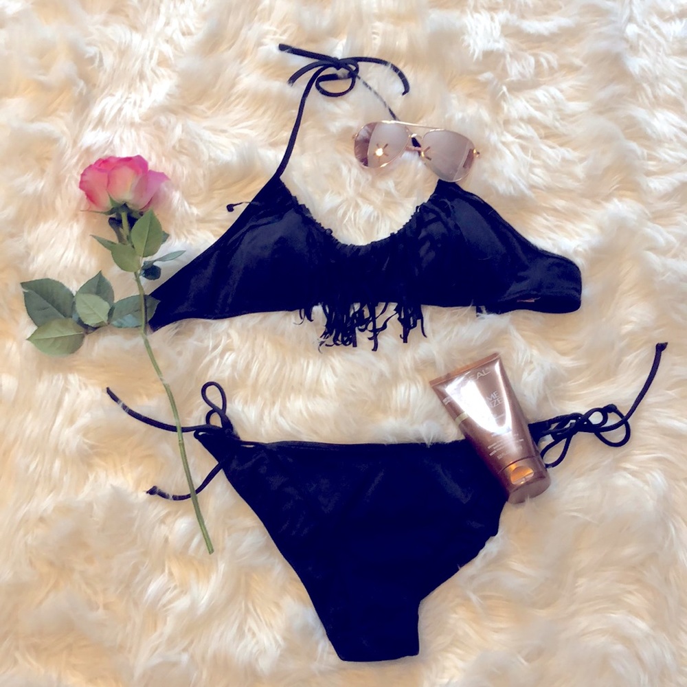 Black fringe Victoria Secret Bikini💕